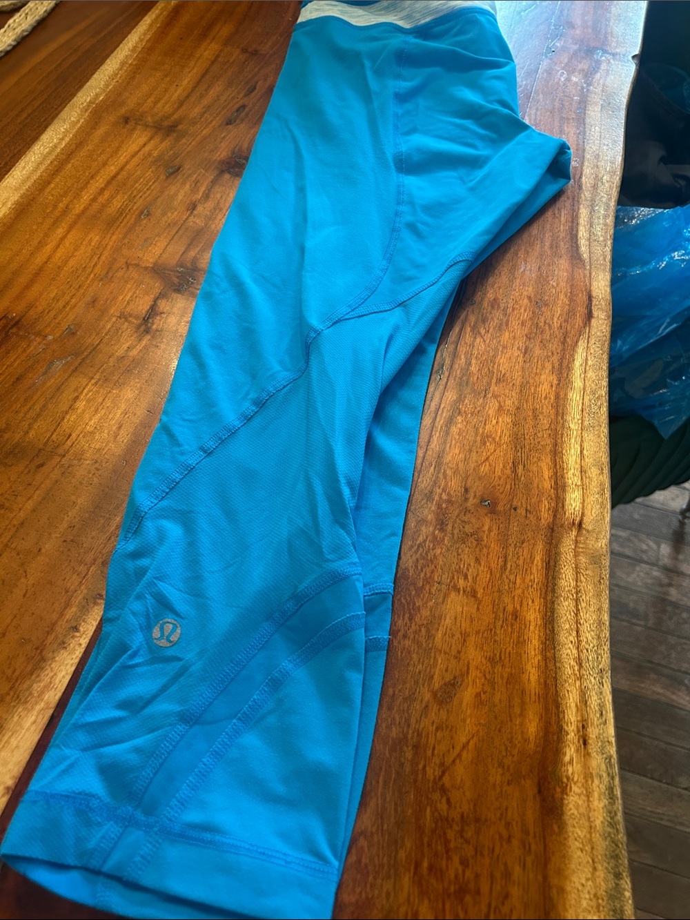 lululemon athletica Bright Teal Blue Athletic Leggings